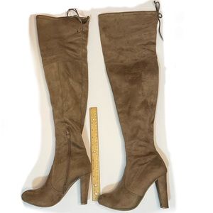 Boots Heels Charlotte Russe size 7